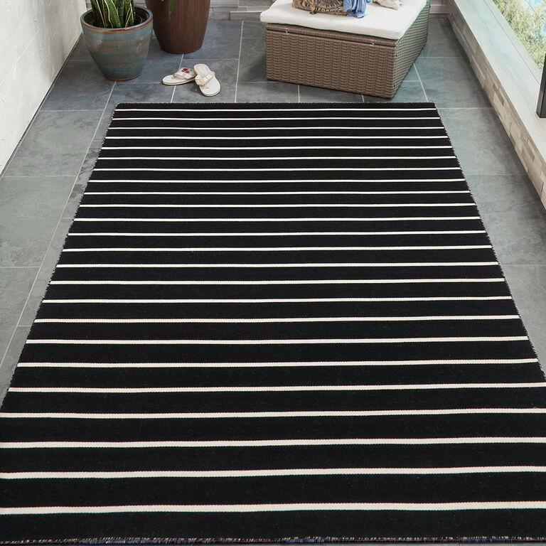 Black and White Pinstripe Reversible Indoor Outdoor Rug image number 2