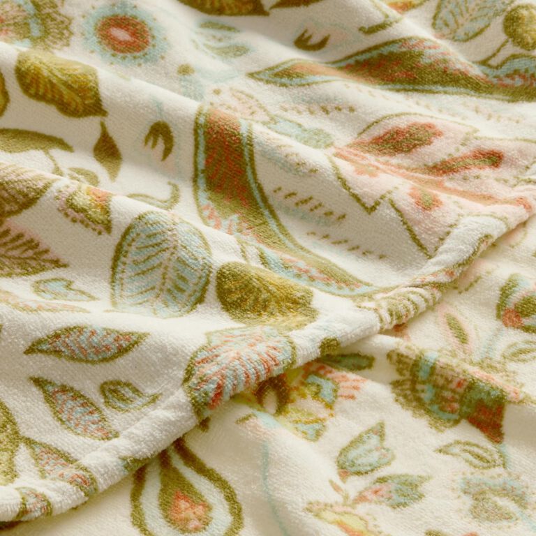 Indah Ivory Multicolor Floral Velour Hand Towel image number 5
