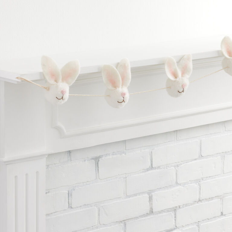 White Faux Fur Bunny Face Garland image number 1