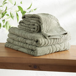 Sage Green Sculpted Palm Leaf Bath Towel