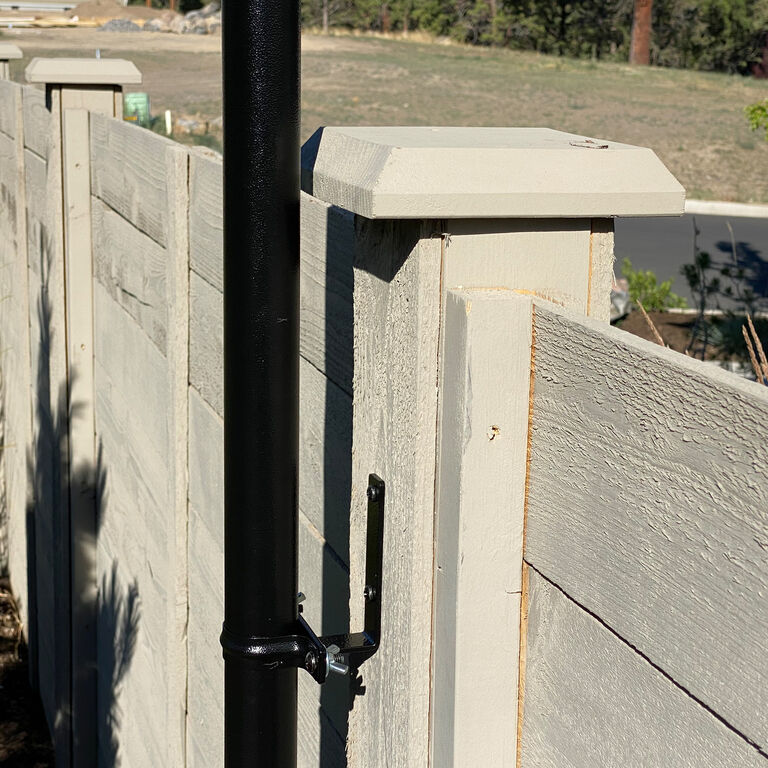 Black Steel String Light Pole Stand with Brackets image number 3