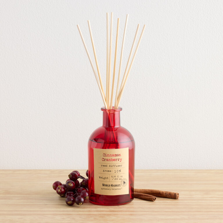 Apothecary Cinnamon Cranberry Home Fragrance Collection image number 7