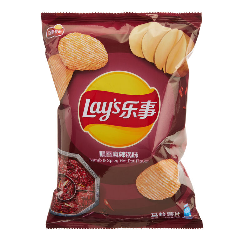 Lay's Numb and Spicy Hot Pot Potato Chips image number 1