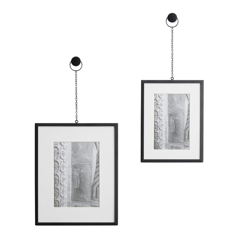 Asher Black Metal Wall Frame With Chain and Mat image number 1