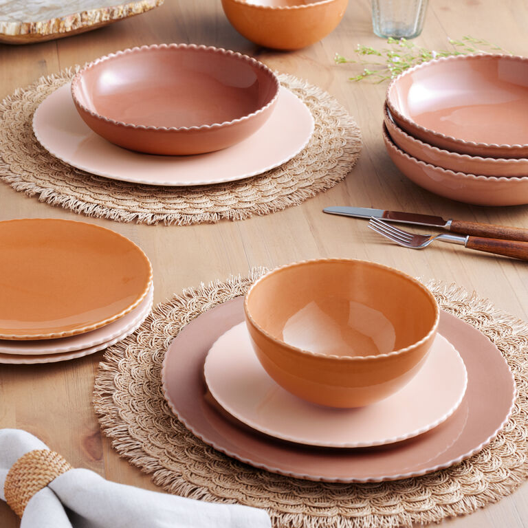 Sienna Scalloped Dinnerware Collection image number 1