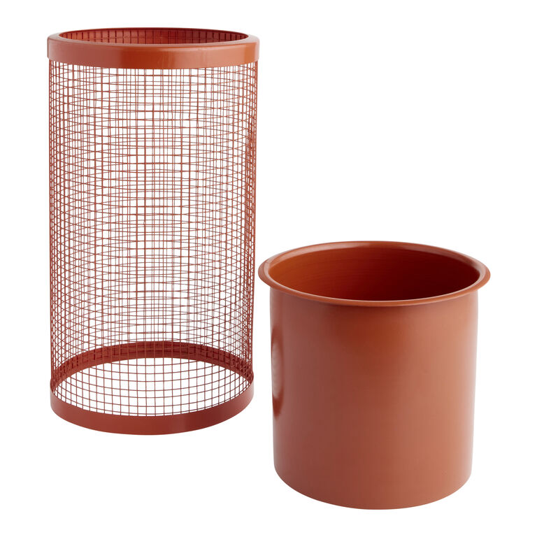 Metal Planter With Mesh Stand image number 2