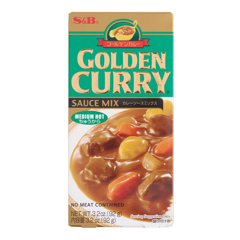 S&B Medium Hot Golden Curry Sauce Mix image number 1