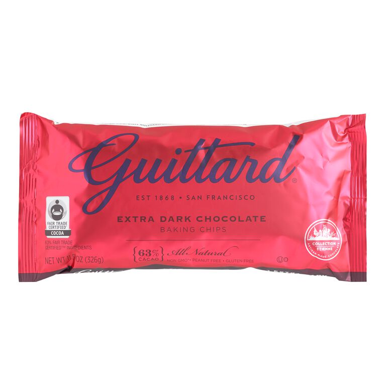 Guittard Extra Dark Chocolate Baking Chips image number 1