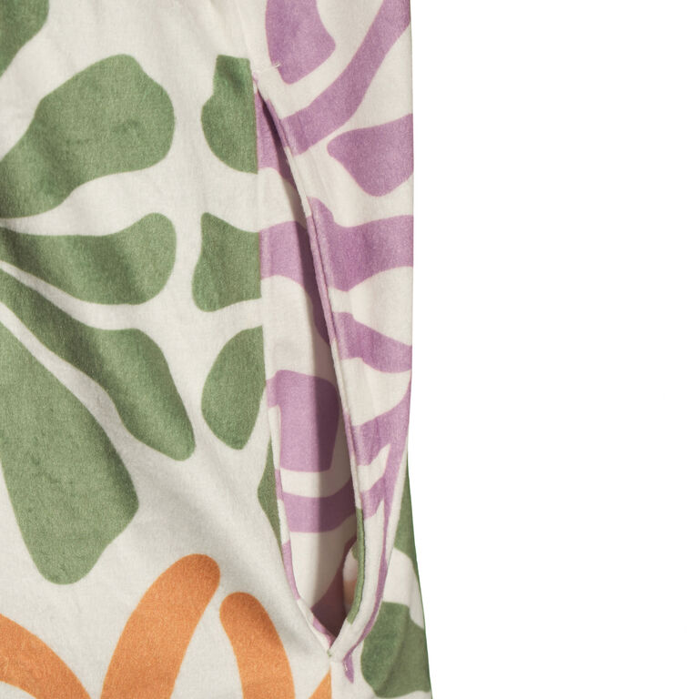 Romee Multicolor Retro Abstract Floral Fleece Robe image number 3