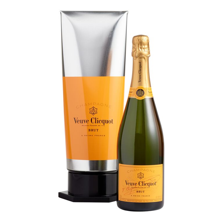 Veuve Clicquot Brut NV Champagne image number 2