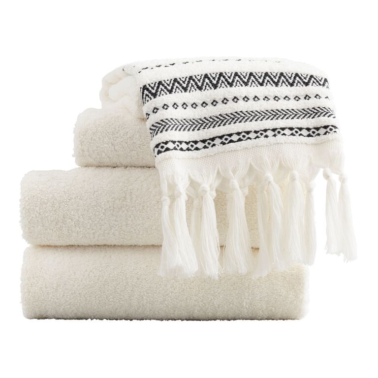 Zohra Ivory And Black Geo Stripe Bath Towel image number 4