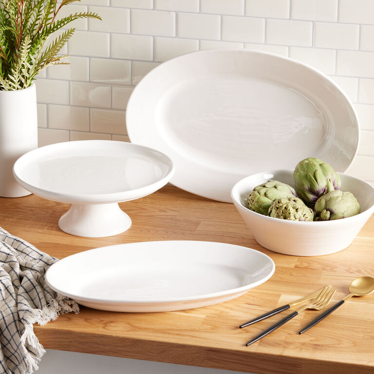 Mateo White Serveware Collection image number 1