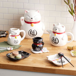 Lucky Cat Figural Ceramic Teacup Set of 2