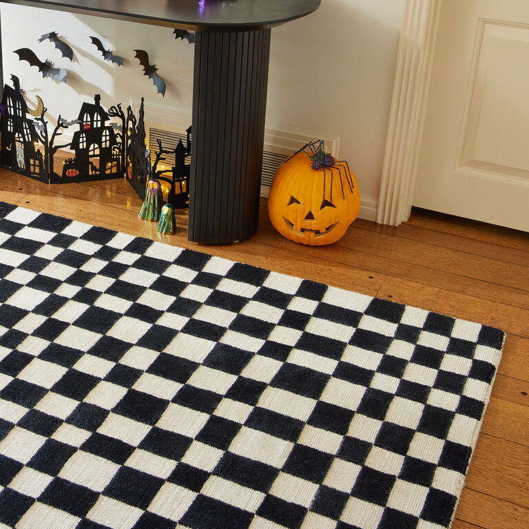 Black and White Checkered Wool and Cotton Area Rug image number 2