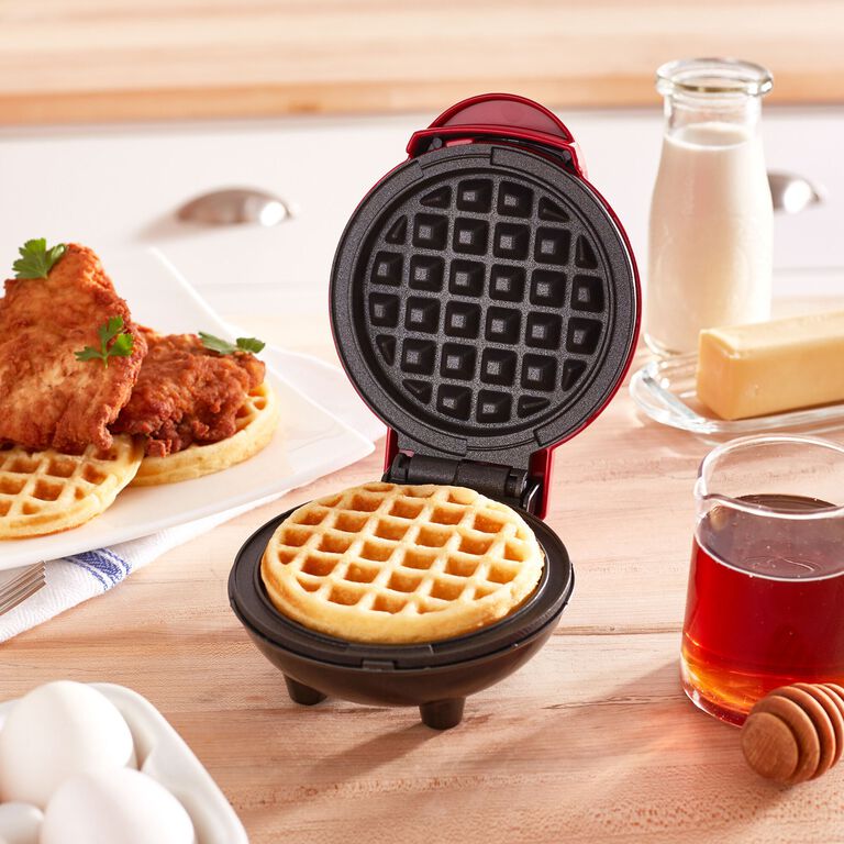 Dash Red Mini Nonstick Waffle Maker image number 2