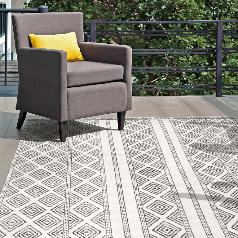 Cairo Gray And Ivory Lattice Stripe Indoor Outdoor Rug image number 5