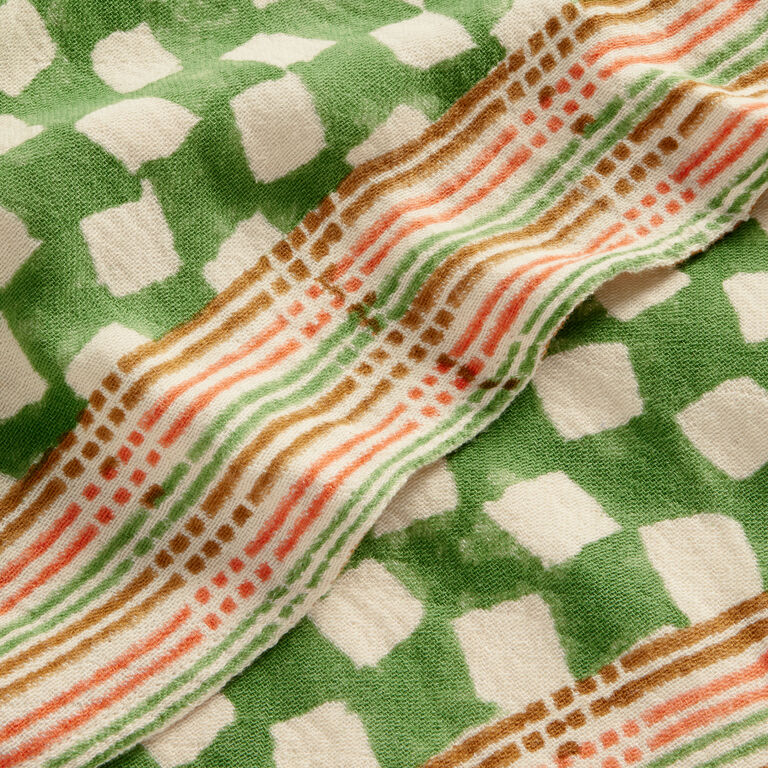 Rhea Green And White Check Block Print Hand Towel image number 3