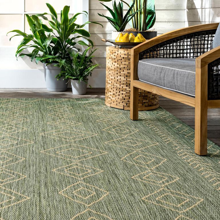 Green And Ivory Diamond Salma Indoor Outdoor Rug image number 3