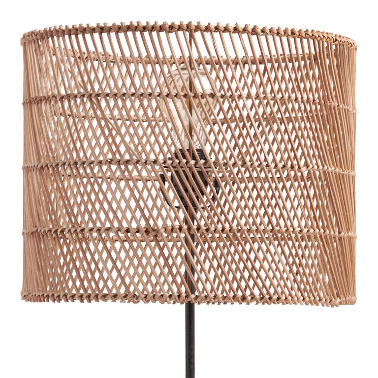 Wavy Open Weave Rattan Drum Table Lamp Shade image number 1