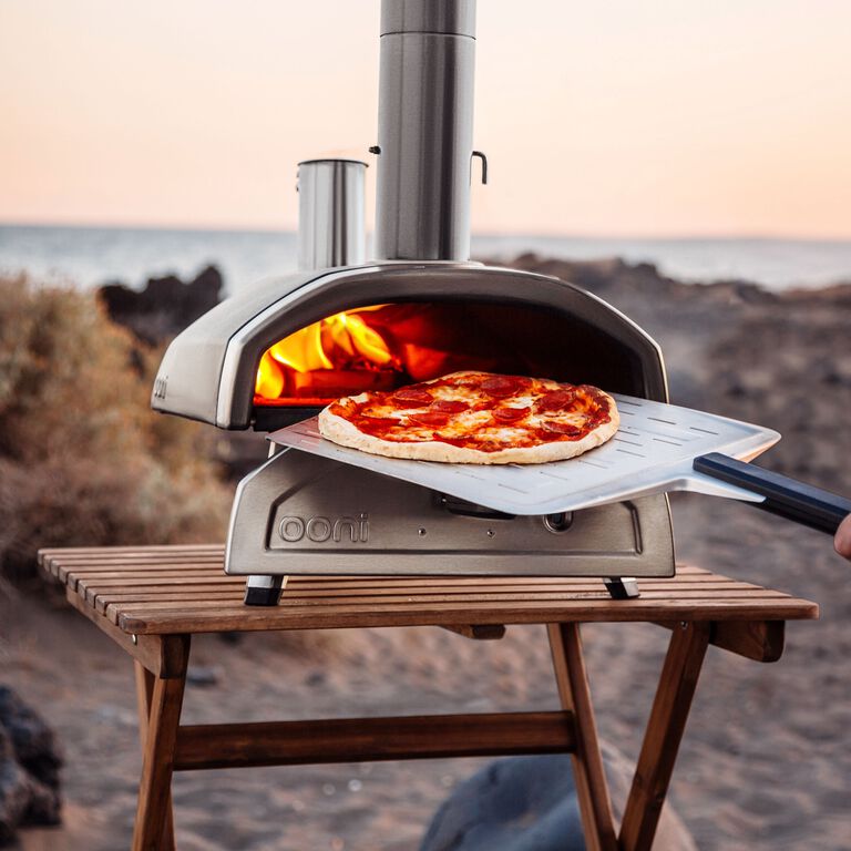 Ooni Fyra 12 Portable Wood Pellet Outdoor Pizza Oven image number 4